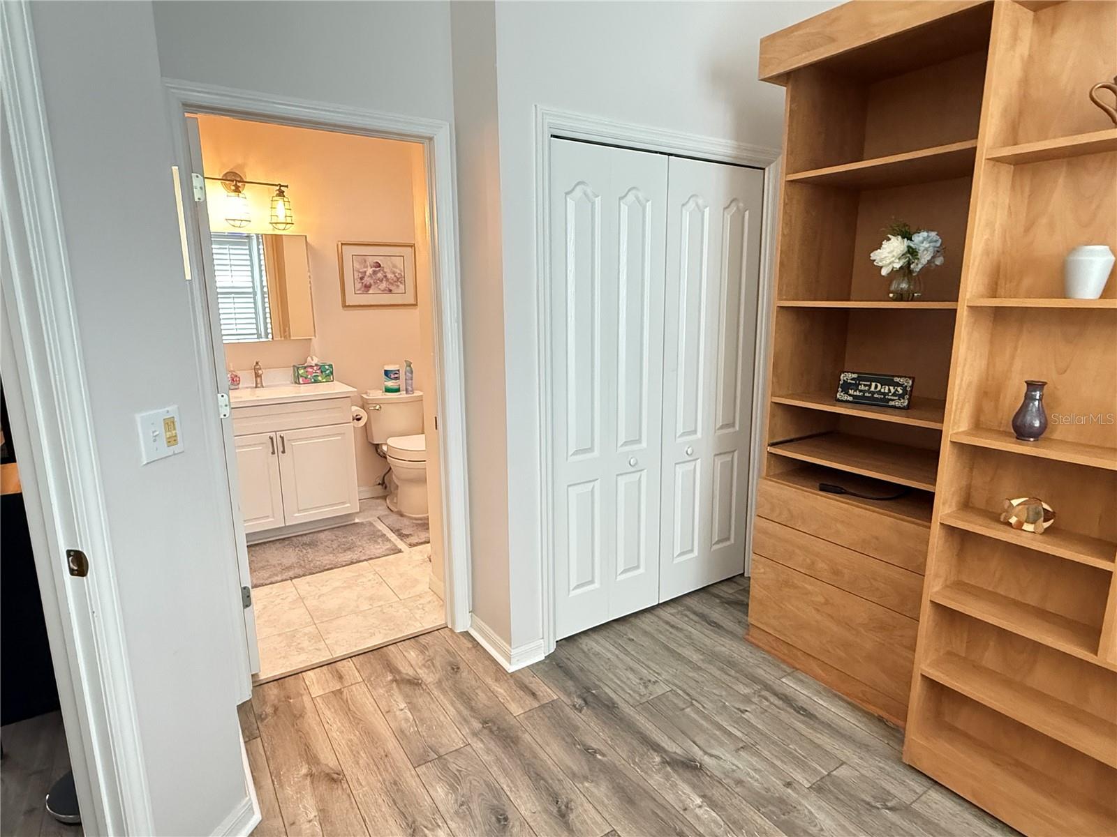 @nd bedroom with Murphy Bed