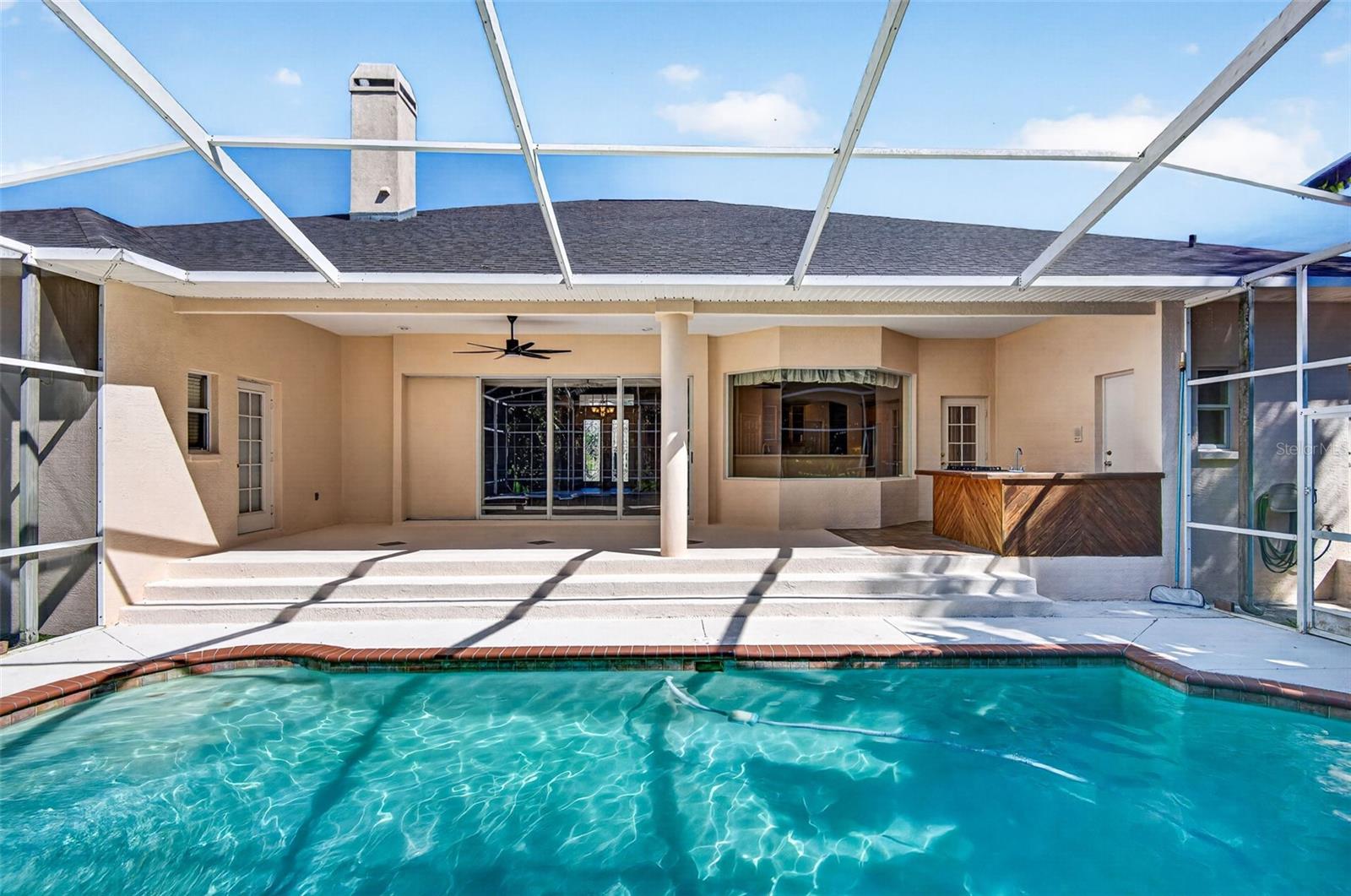 725 CITRUS WOOD LANE, Valrico, FL 33594