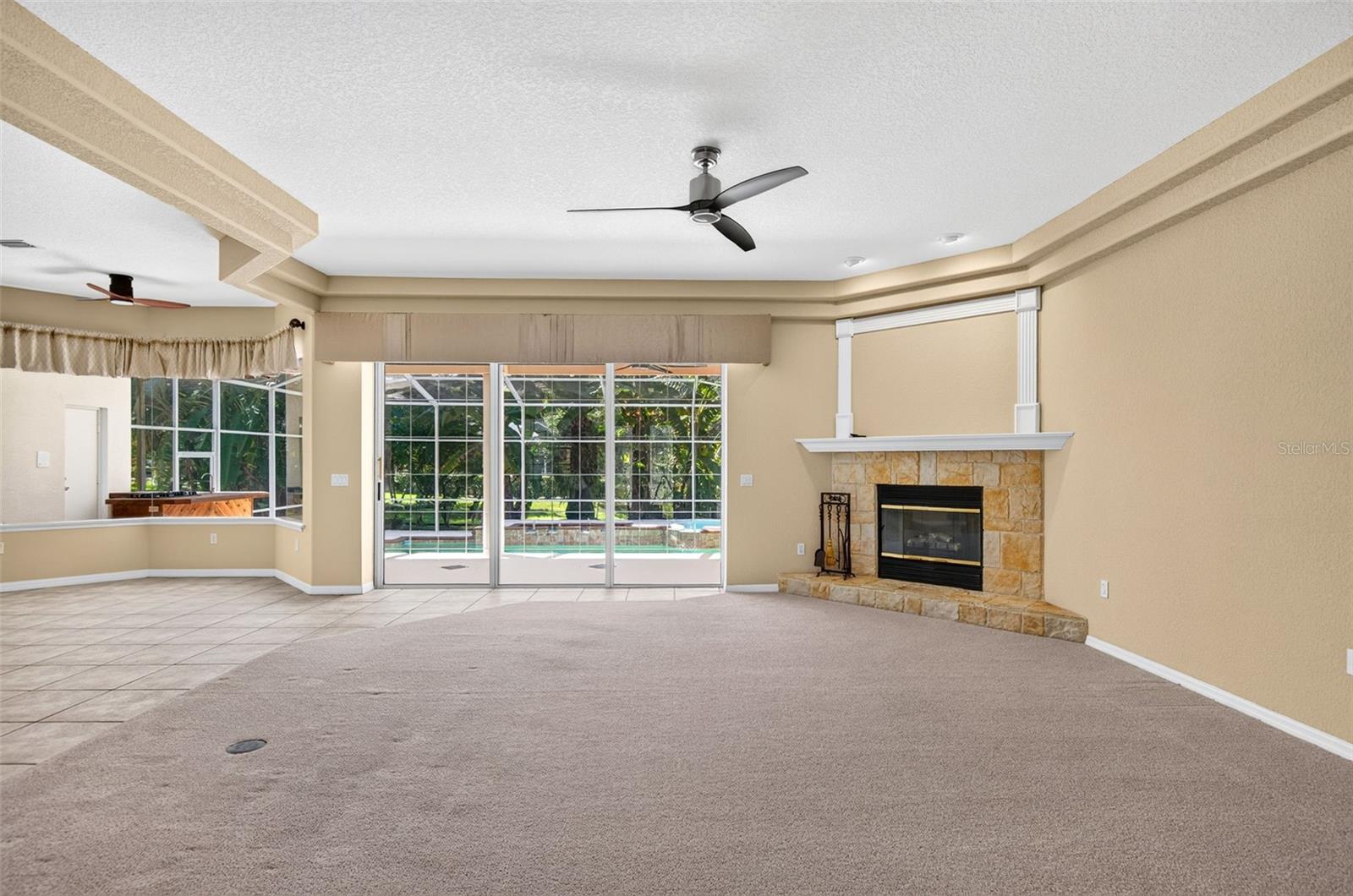 725 CITRUS WOOD LANE, Valrico, FL 33594