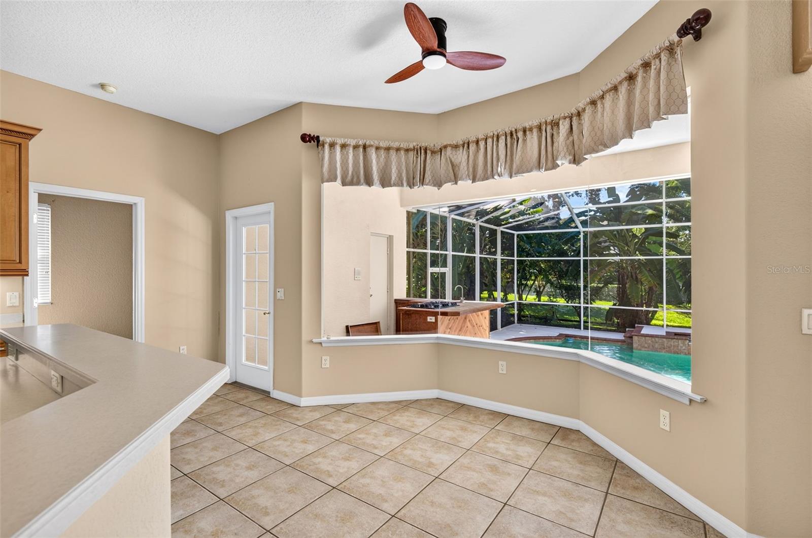 725 CITRUS WOOD LANE, Valrico, FL 33594