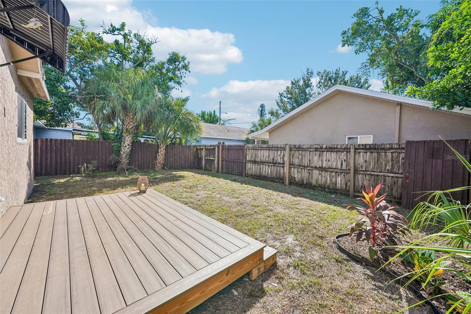 1646 28TH AVENUE N, St Petersburg, FL 33713