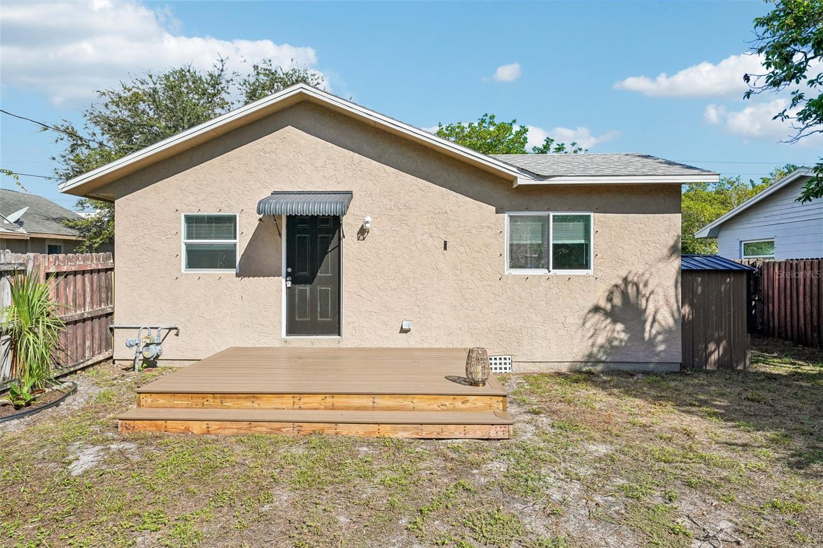 1646 28TH AVENUE N, St Petersburg, FL 33713