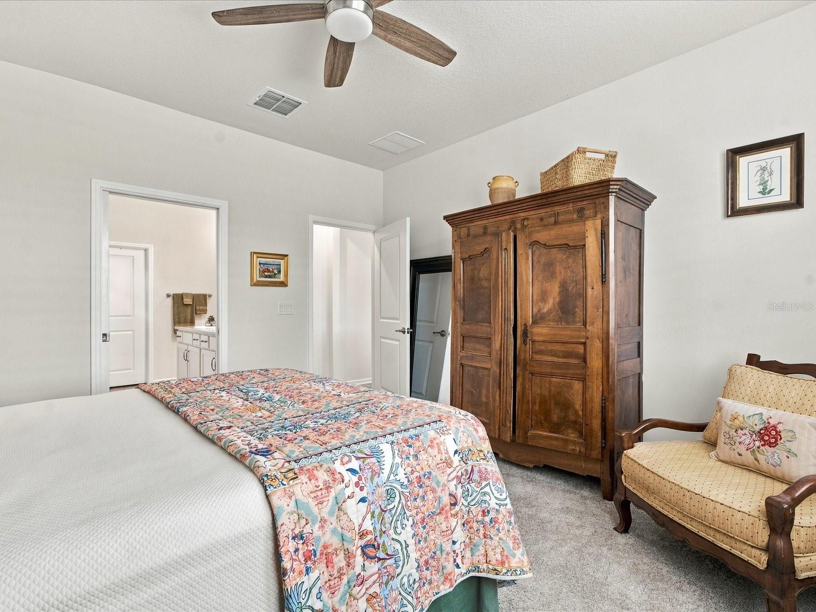 5547 BAY TIDE COURT, Land O Lakes, FL 34638