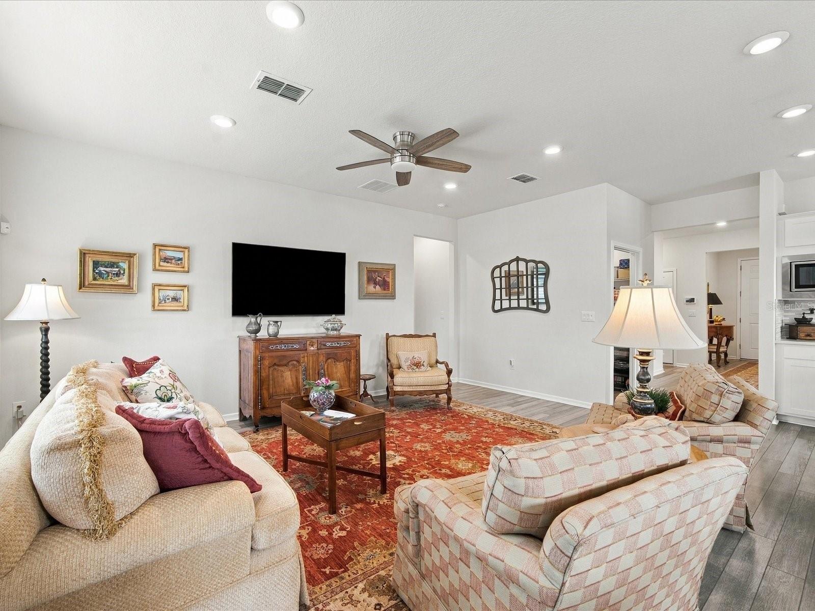 5547 BAY TIDE COURT, Land O Lakes, FL 34638