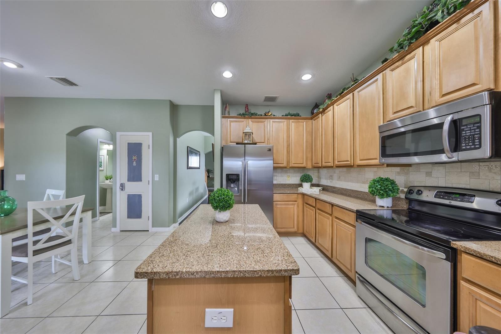 13914 CHALK HILL PLACE, Riverview, FL 33579