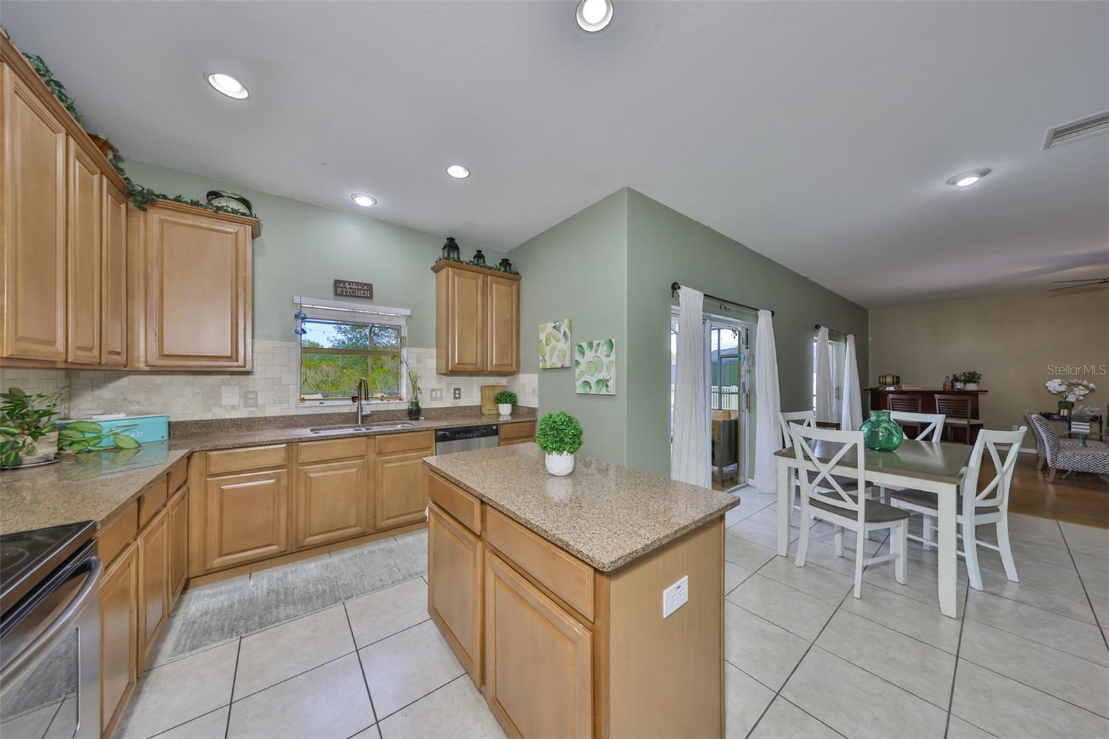 13914 CHALK HILL PLACE, Riverview, FL 33579
