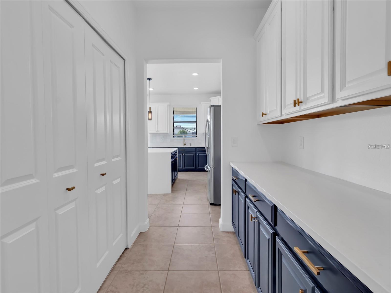 5052 IVORY STONE DRIVE, Wimauma, FL 33598