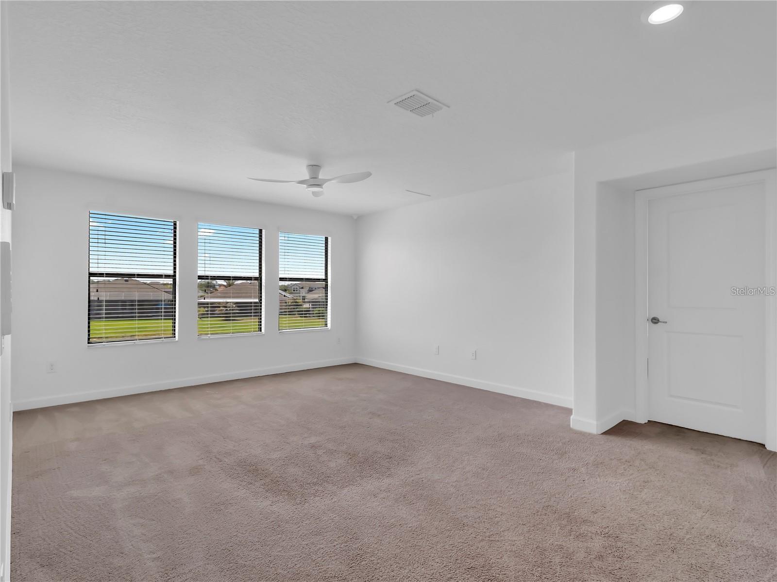 5052 IVORY STONE DRIVE, Wimauma, FL 33598