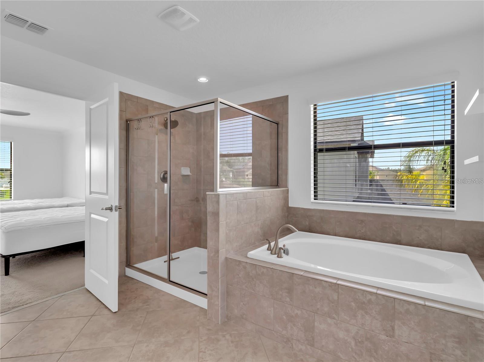 5052 IVORY STONE DRIVE, Wimauma, FL 33598