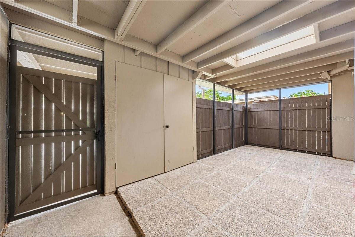 7903 CEDAR DRIVE, Temple Terrace, FL 33637