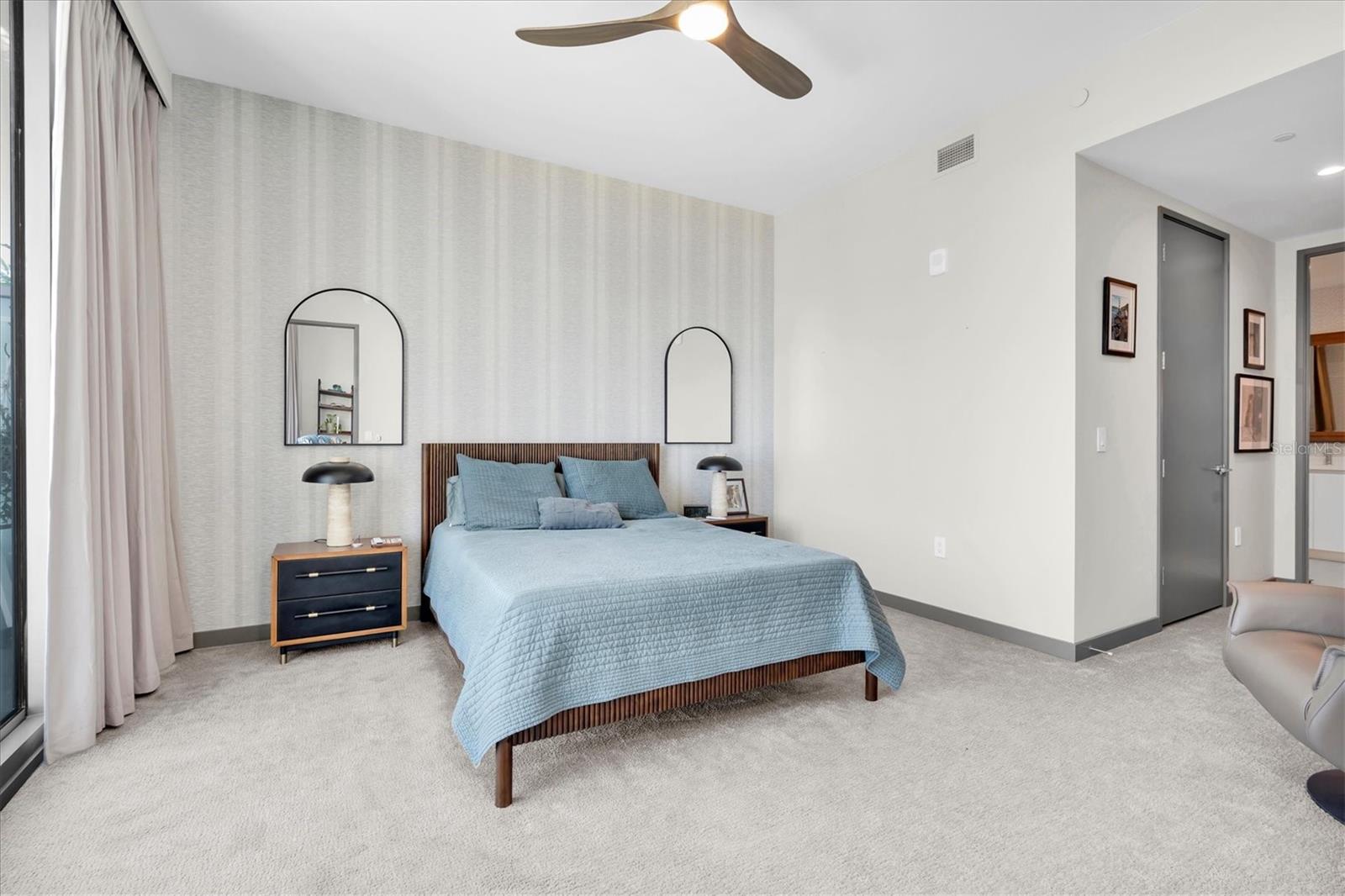 400 CENTRAL AVENUE, #2005, St Petersburg, FL 33701