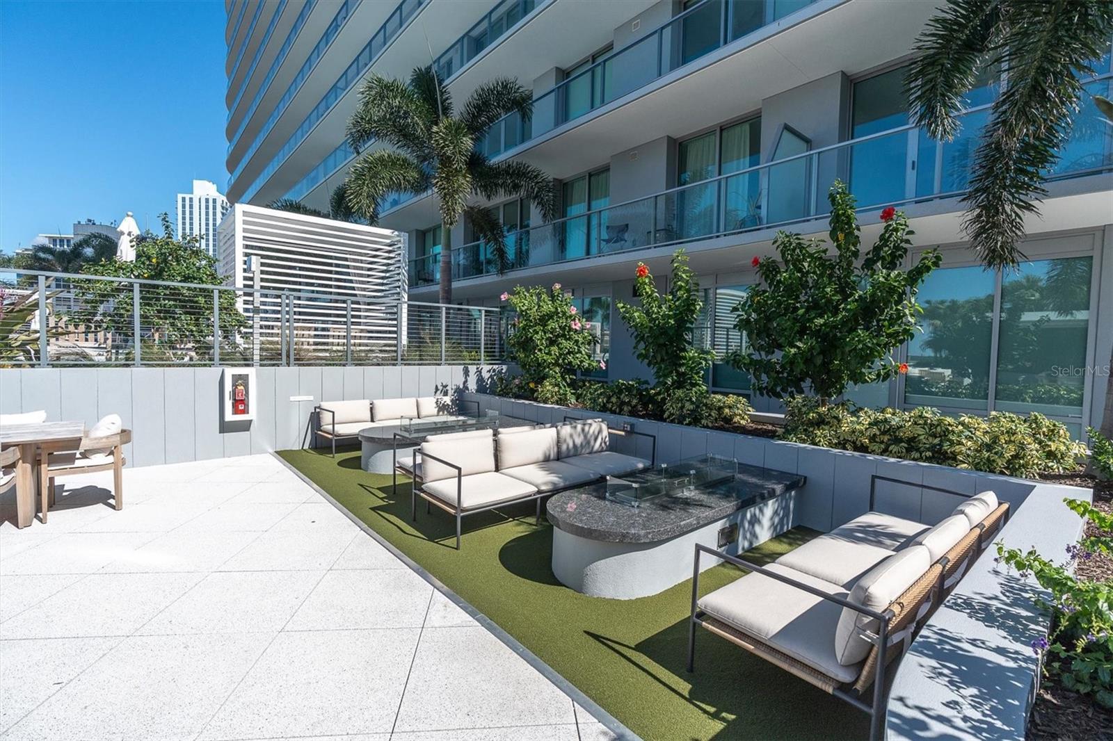 400 CENTRAL AVENUE, #2005, St Petersburg, FL 33701