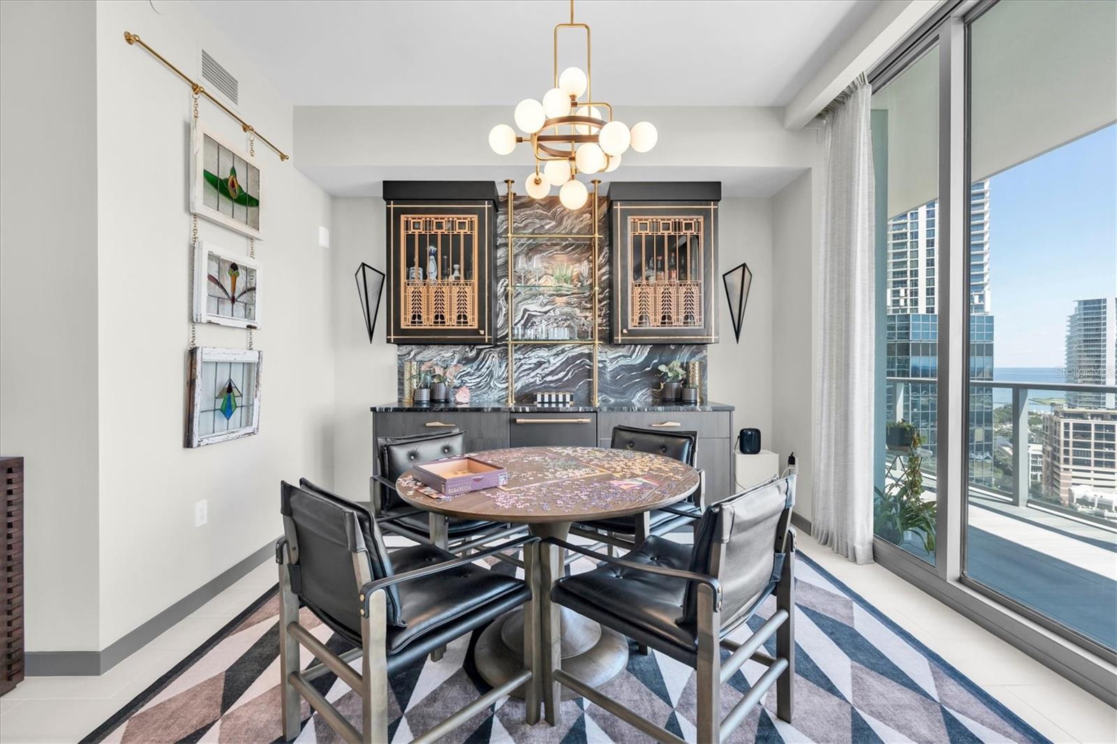 400 CENTRAL AVENUE, #2005, St Petersburg, FL 33701