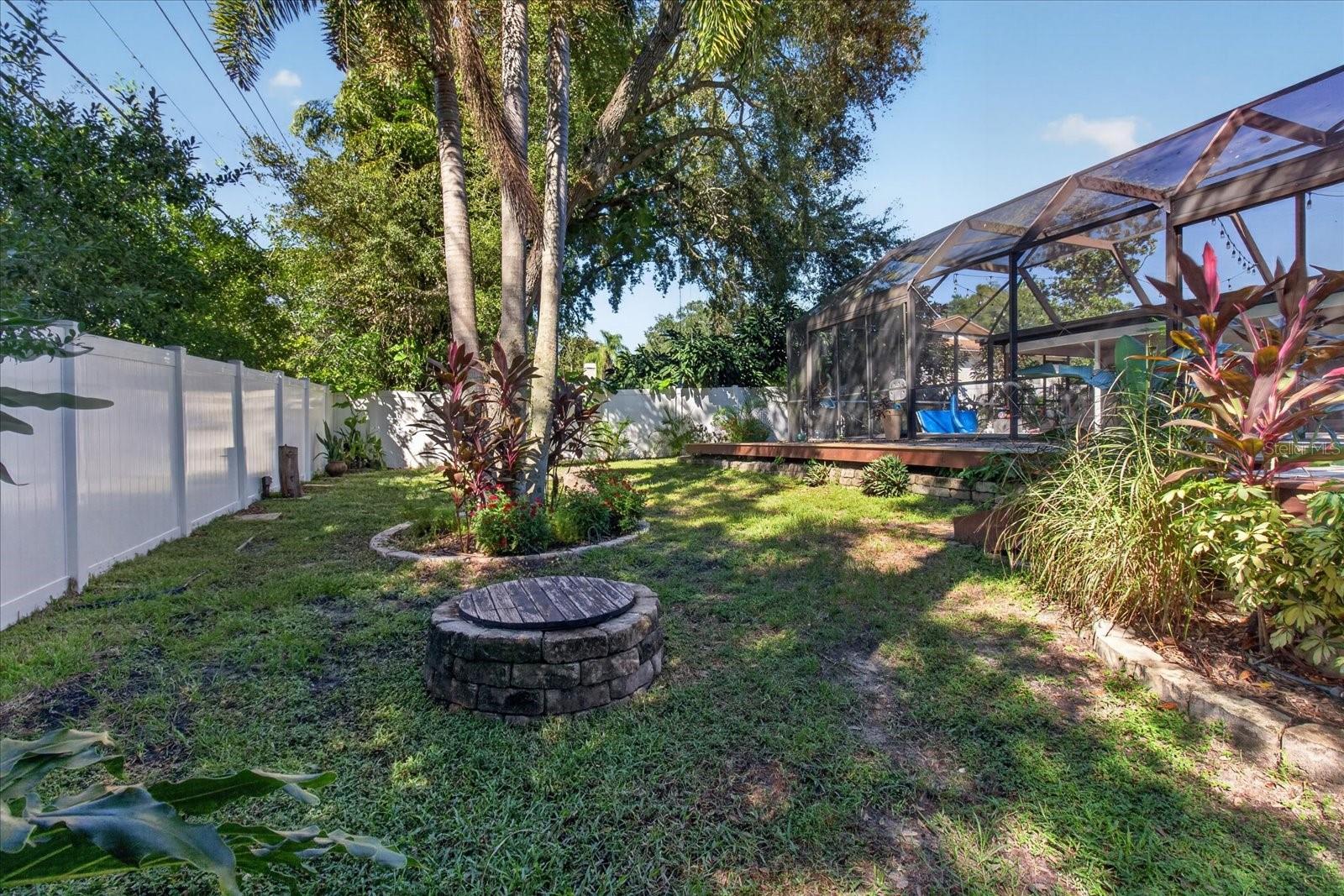 2406 COUNTRY TRAILS DRIVE, Safety Harbor, FL 34695