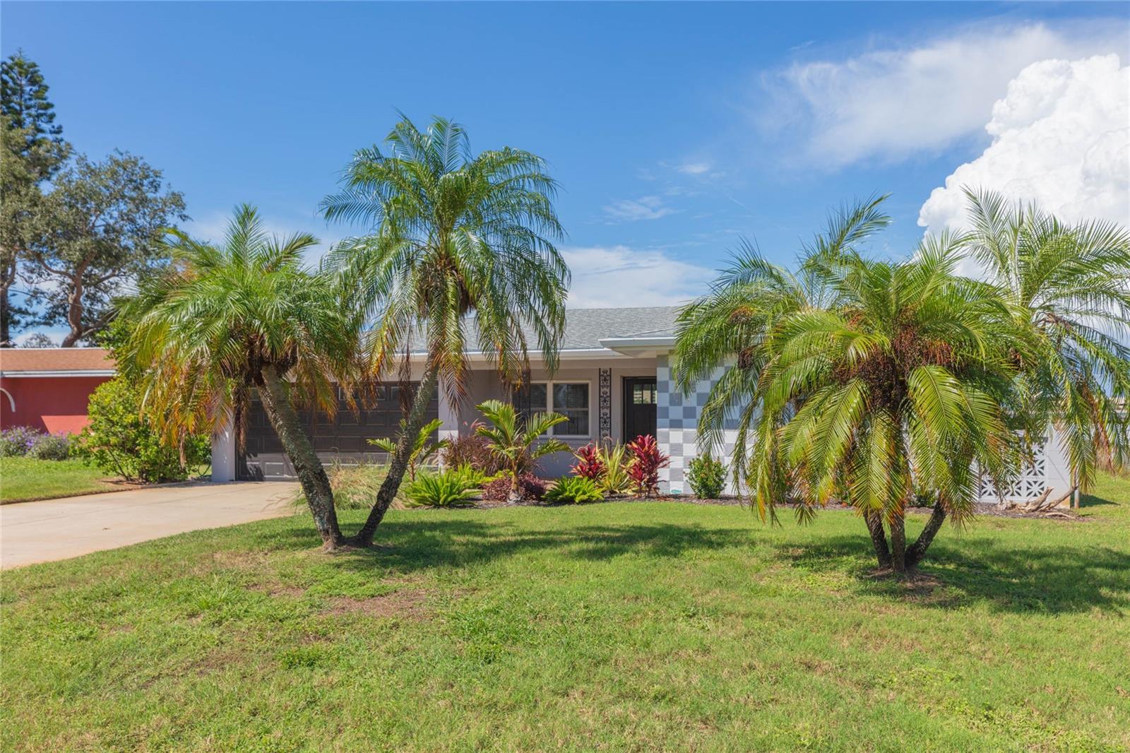 7160 S S, SHORE DR DRIVE, South Pasadena, FL 33707