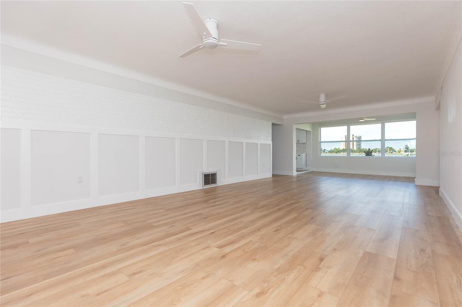7160 S S, SHORE DR DRIVE, South Pasadena, FL 33707