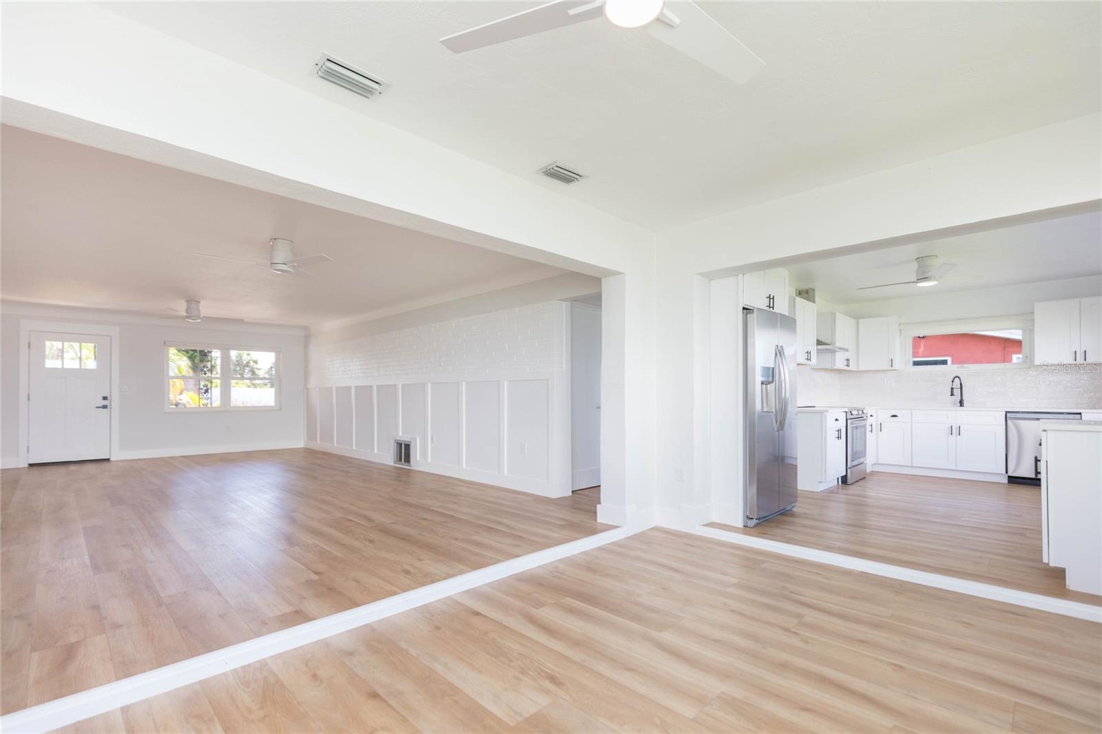7160 S S, SHORE DR DRIVE, South Pasadena, FL 33707