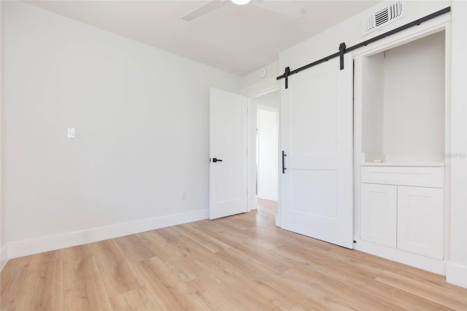 7160 S S, SHORE DR DRIVE, South Pasadena, FL 33707