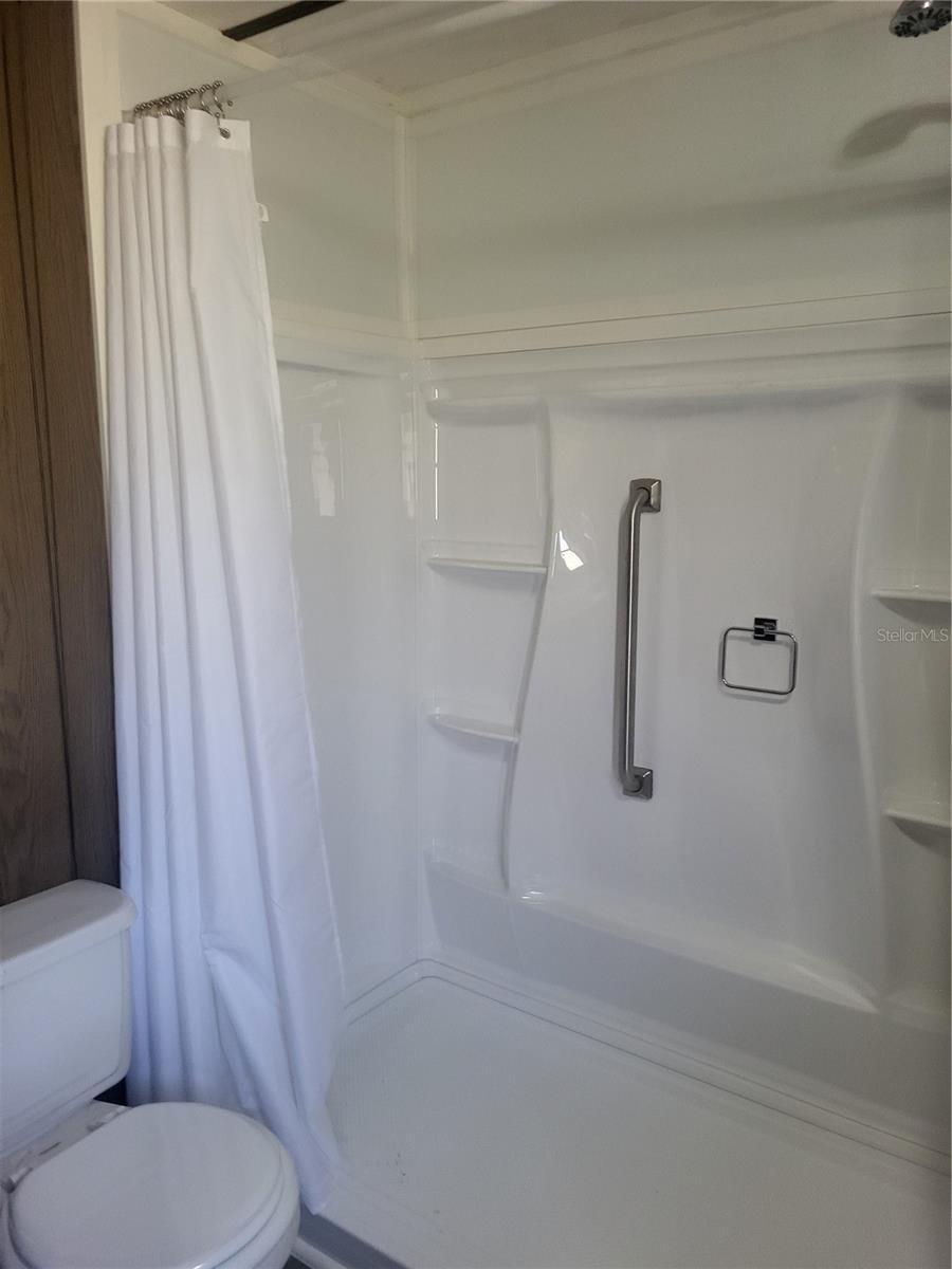 6580 SEMINOLE BOULEVARD N, #301A, Seminole, FL 33772