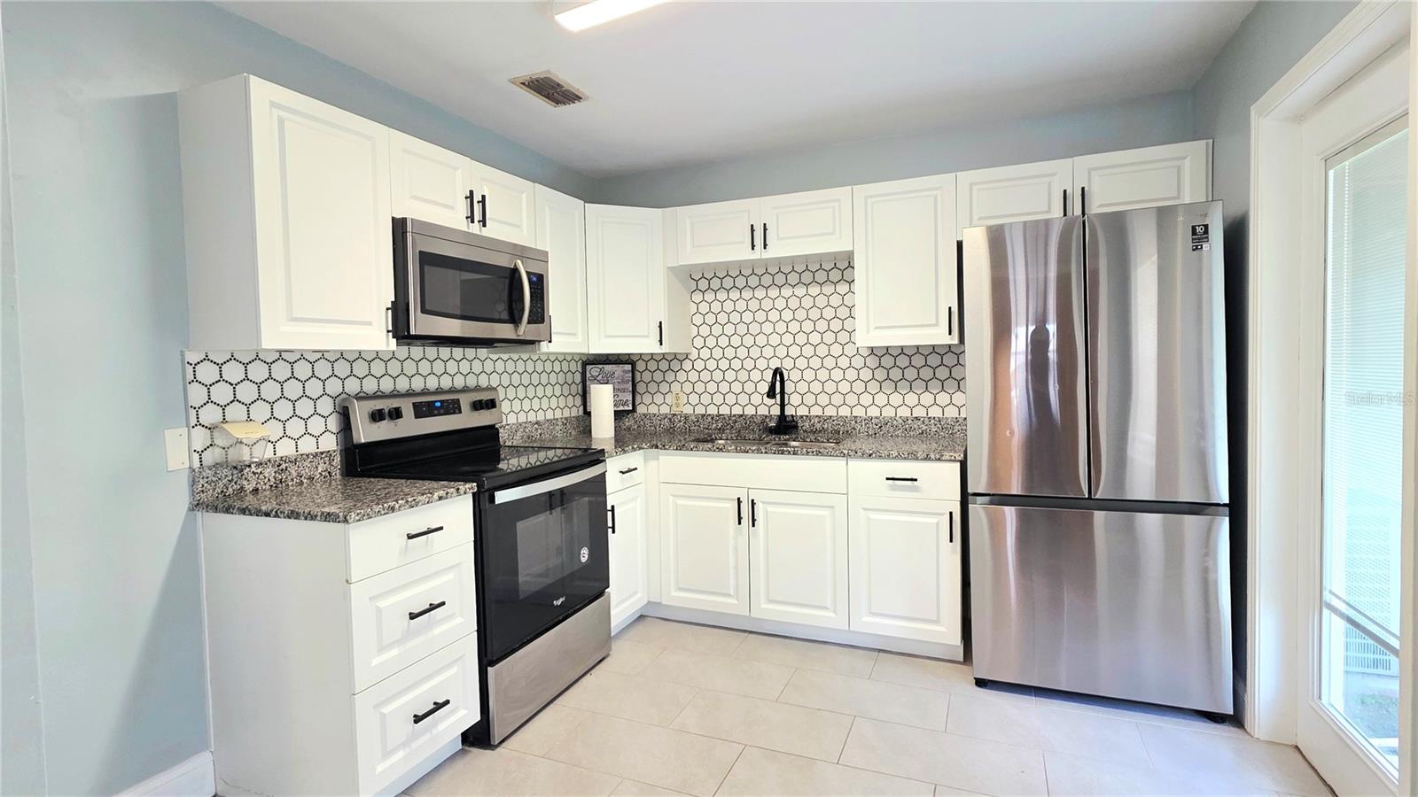 213 W CRAWFORD STREET, Lakeland, FL 33805