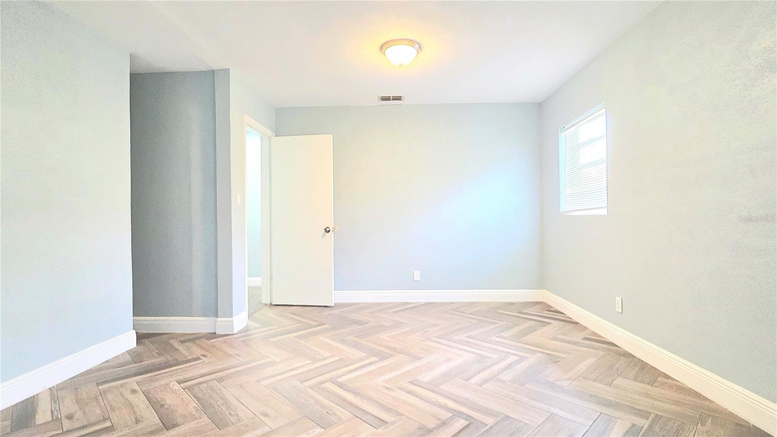 213 W CRAWFORD STREET, Lakeland, FL 33805