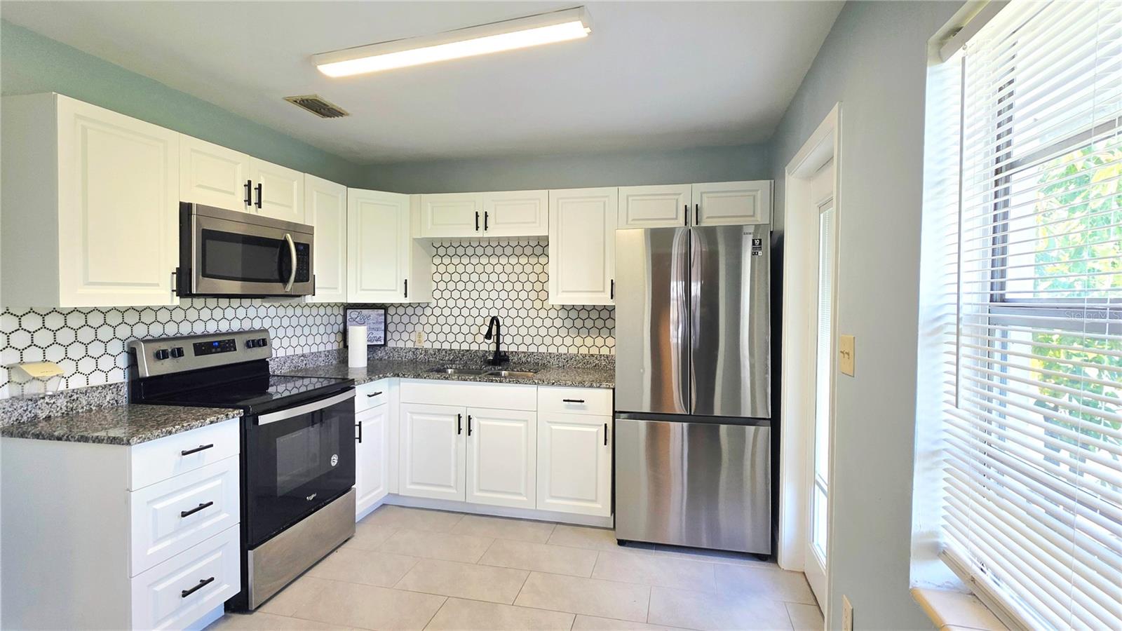 213 W CRAWFORD STREET, Lakeland, FL 33805