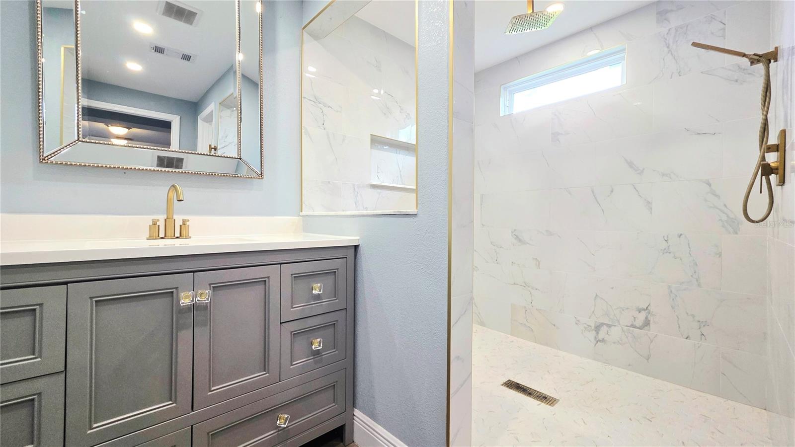 213 W CRAWFORD STREET, Lakeland, FL 33805