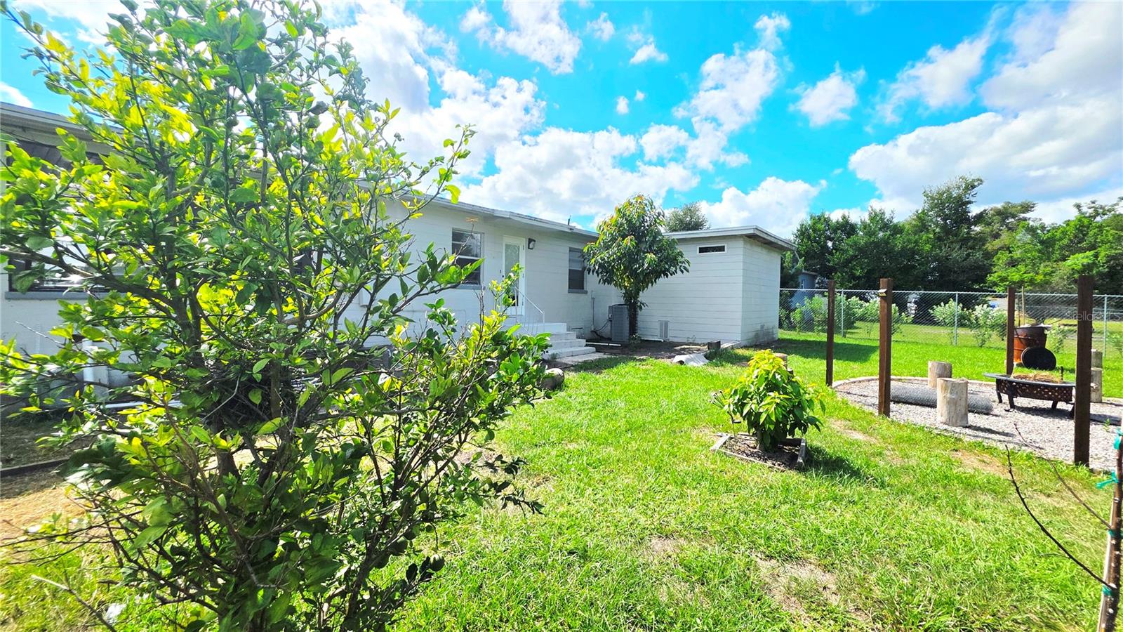 213 W CRAWFORD STREET, Lakeland, FL 33805