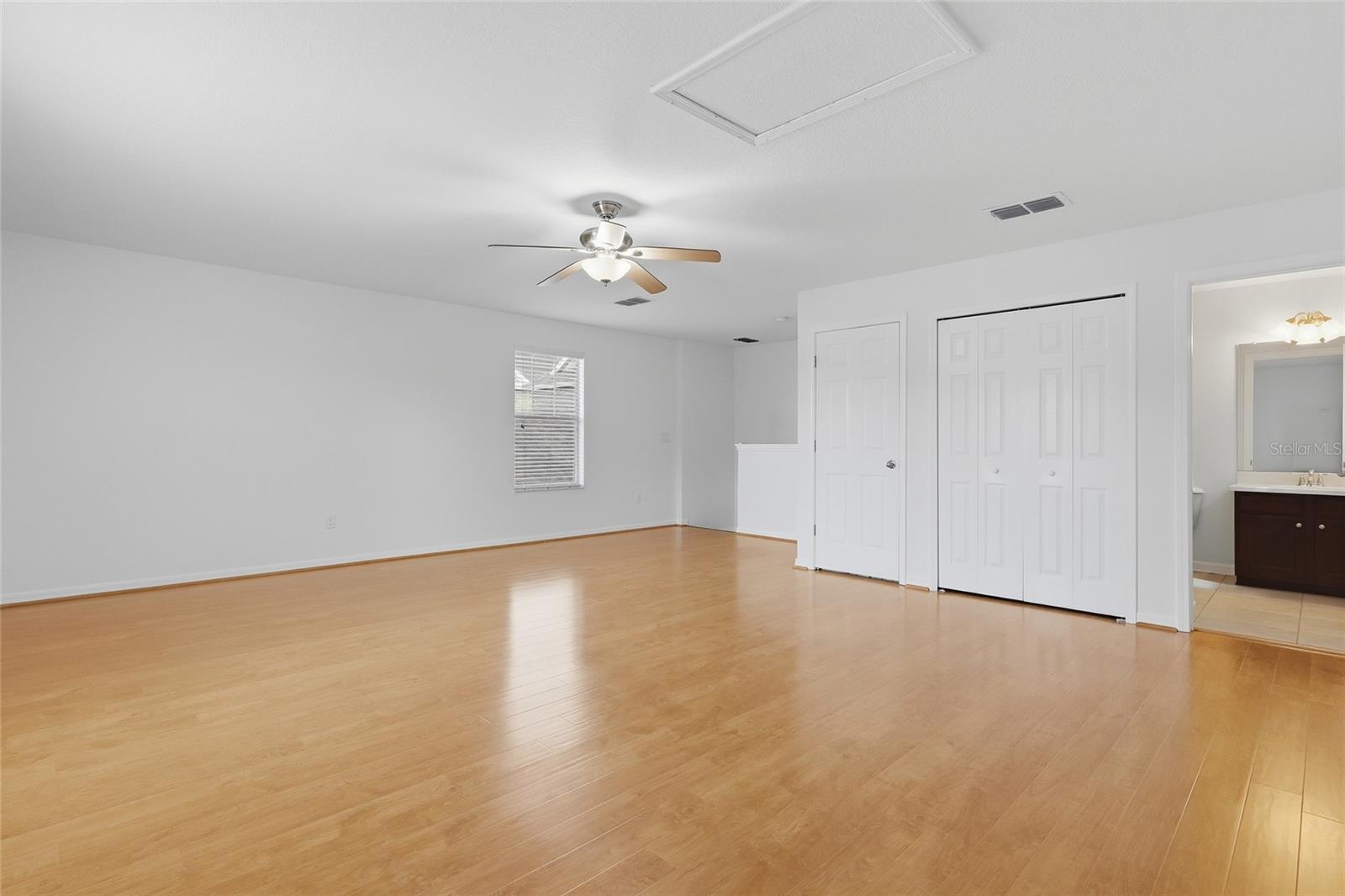 5935 BEACONPARK STREET, Lithia, FL 33547