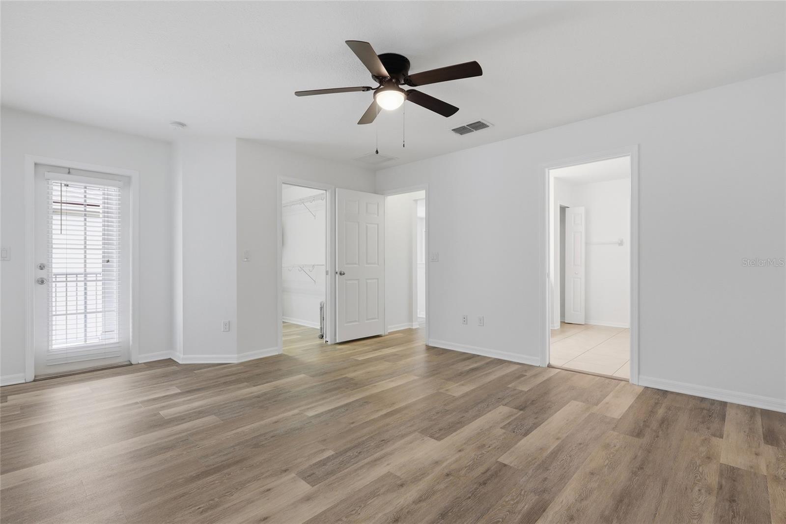 5935 BEACONPARK STREET, Lithia, FL 33547