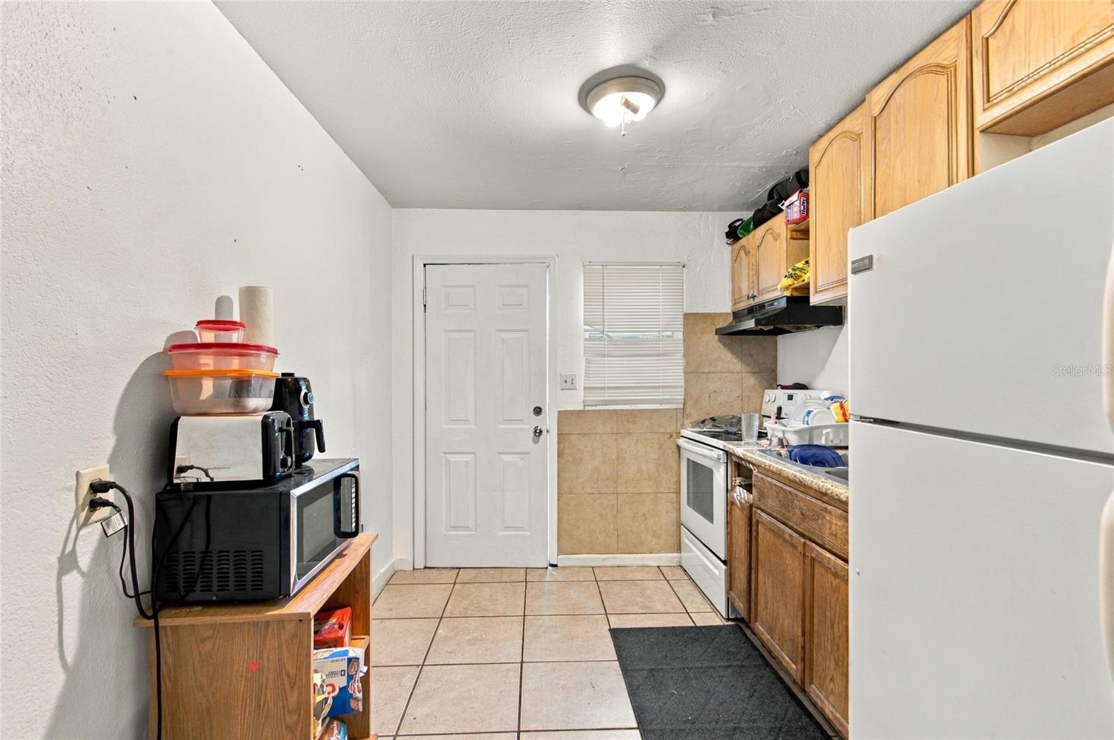 375 S 10TH AVENUE, Bartow, FL 33830 375 S 10TH AVENUE, Bartow, FL 33830