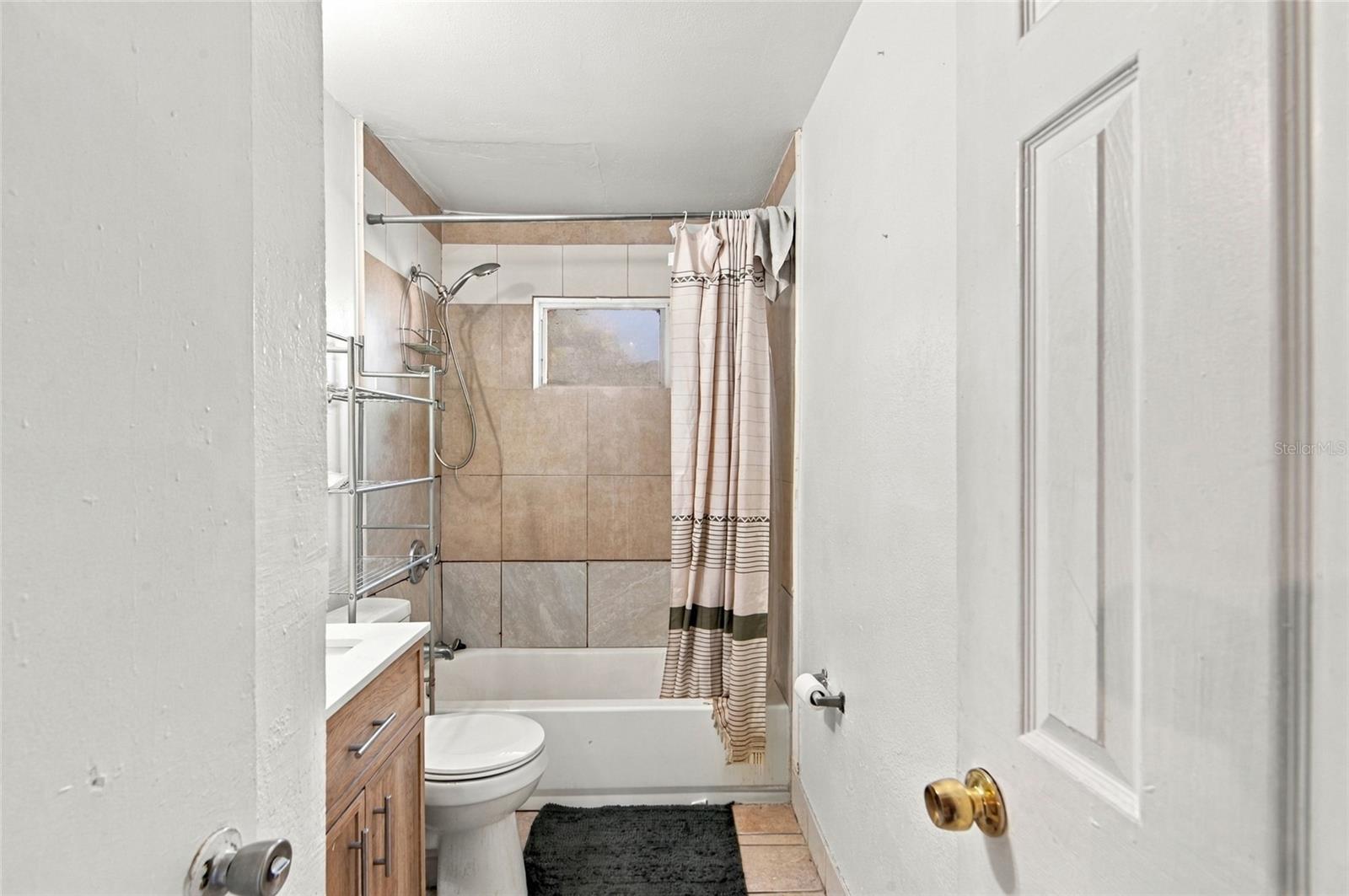 375 S 10TH AVENUE, Bartow, FL 33830 375 S 10TH AVENUE, Bartow, FL 33830