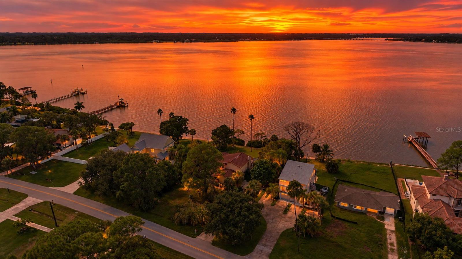 600 SHORE DRIVE E, Oldsmar, FL 34677 600 SHORE DRIVE E, Oldsmar, FL 34677