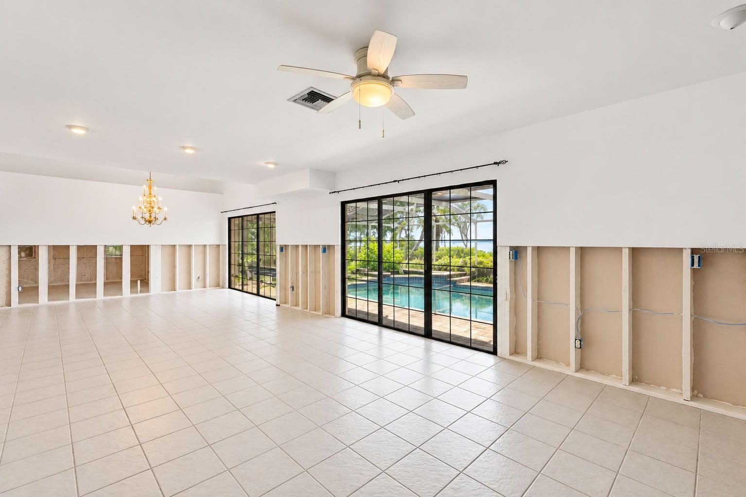 600 SHORE DRIVE E, Oldsmar, FL 34677