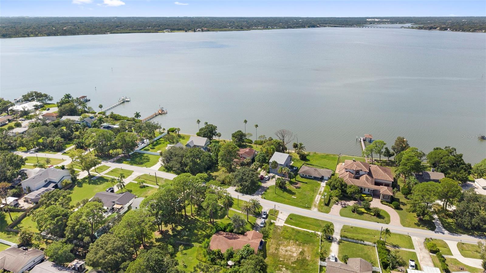 600 SHORE DRIVE E, Oldsmar, FL 34677 600 SHORE DRIVE E, Oldsmar, FL 34677