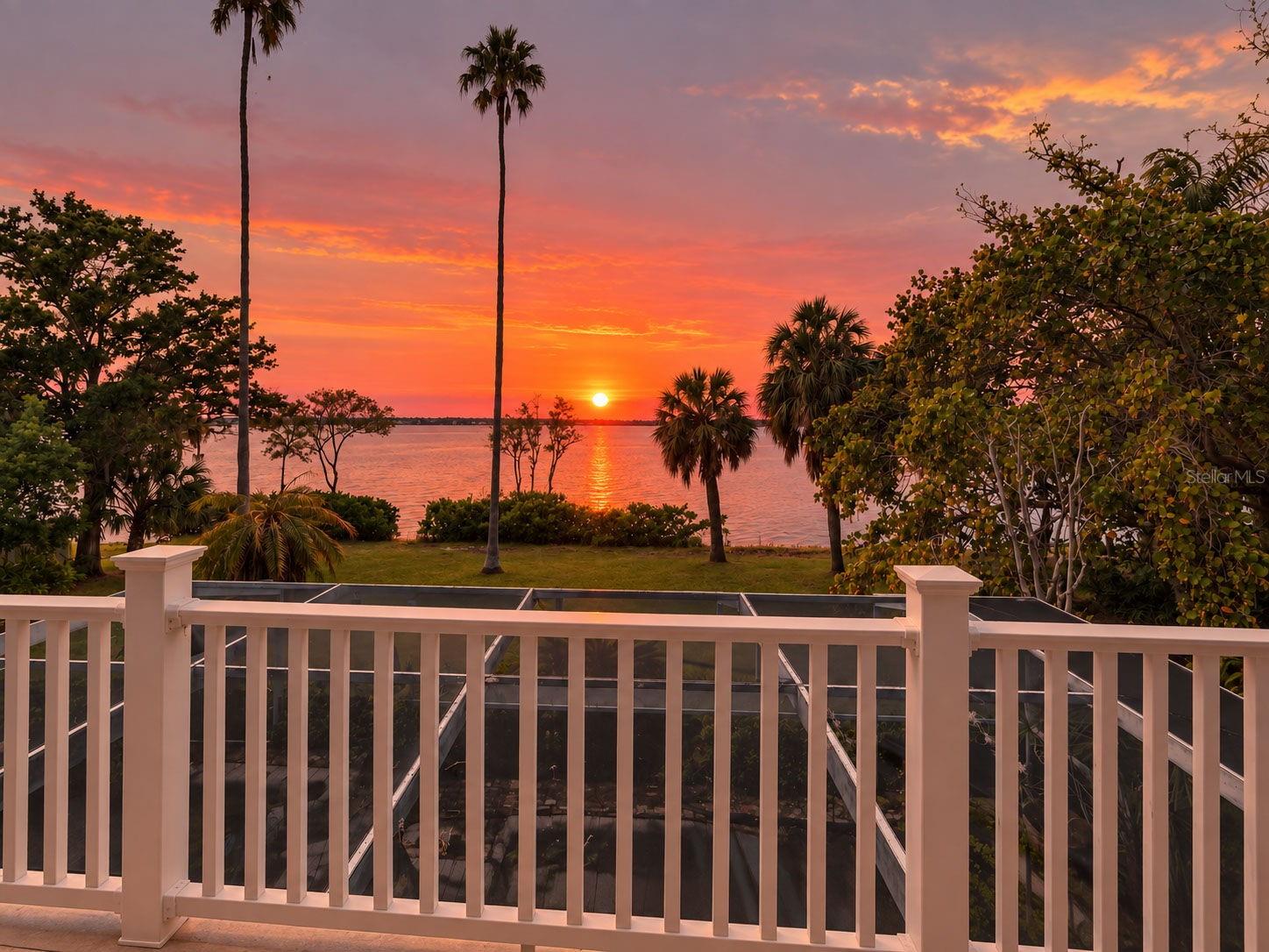 600 SHORE DRIVE E, Oldsmar, FL 34677