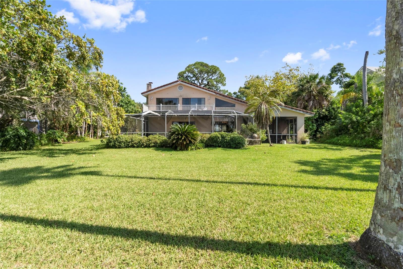 600 SHORE DRIVE E, Oldsmar, FL 34677