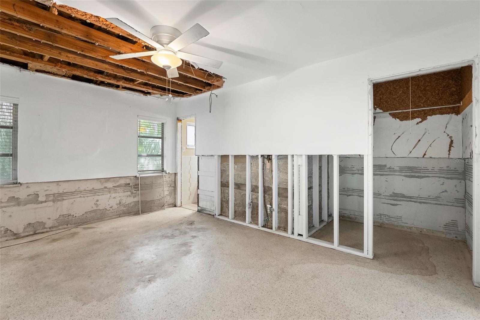 600 SHORE DRIVE E, Oldsmar, FL 34677