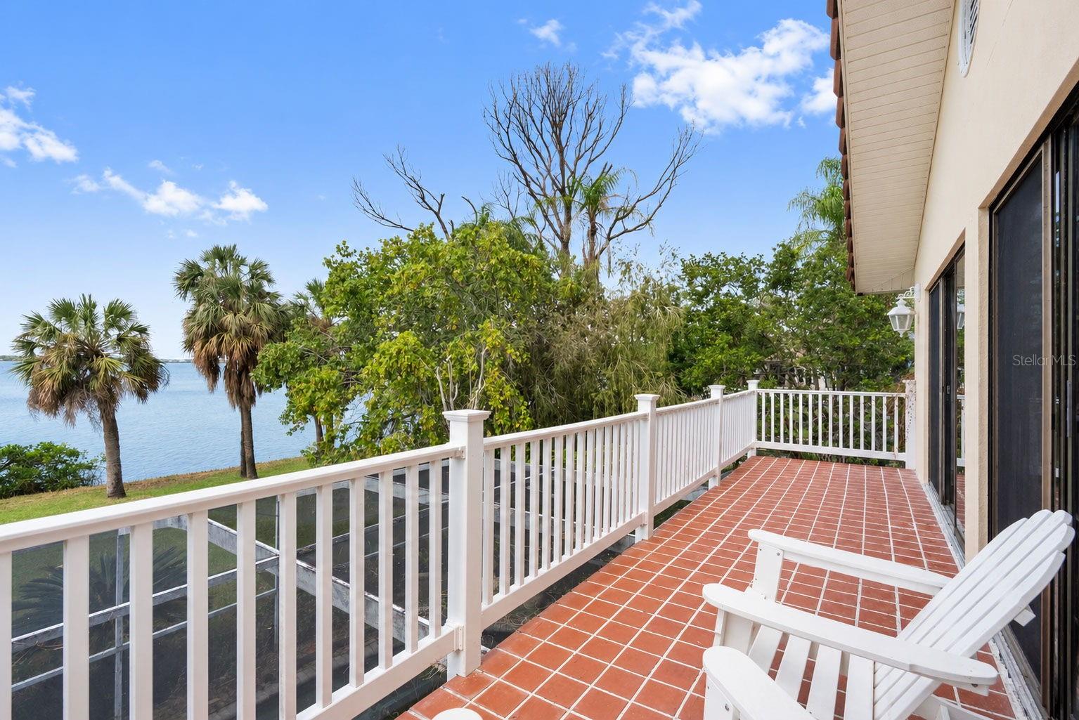 600 SHORE DRIVE E, Oldsmar, FL 34677