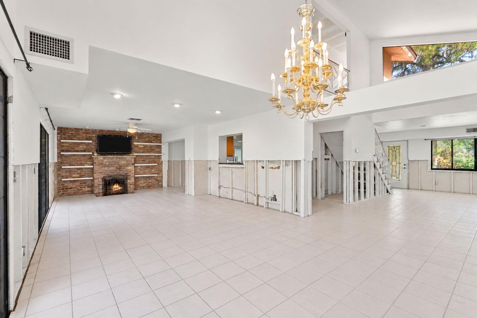 600 SHORE DRIVE E, Oldsmar, FL 34677