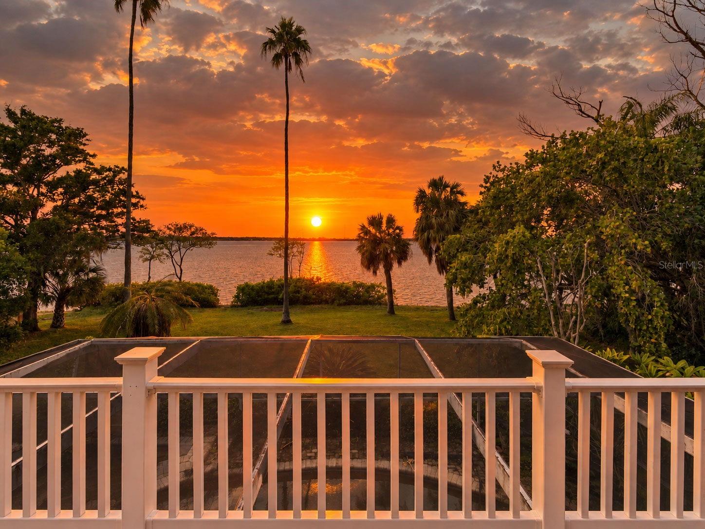 600 SHORE DRIVE E, Oldsmar, FL 34677 600 SHORE DRIVE E, Oldsmar, FL 34677
