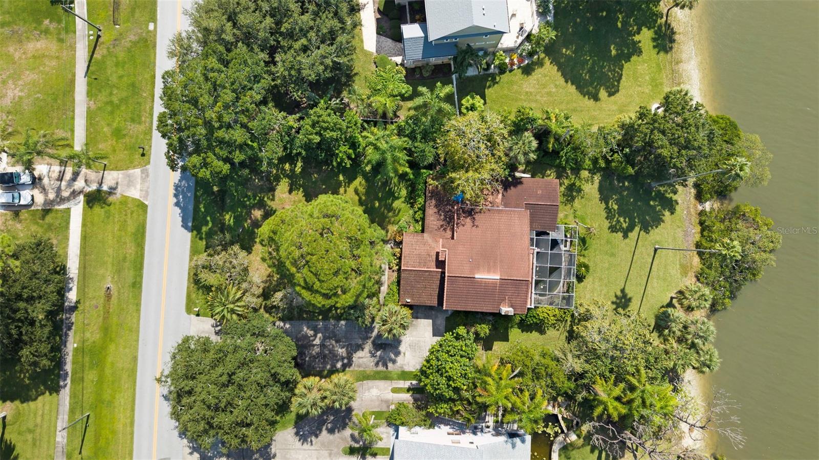 600 SHORE DRIVE E, Oldsmar, FL 34677