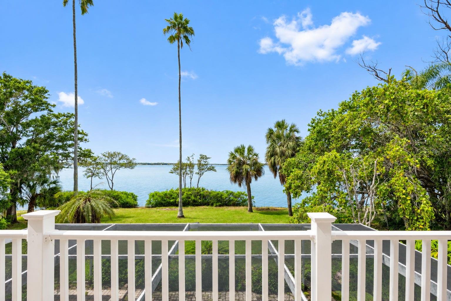 600 SHORE DRIVE E, Oldsmar, FL 34677