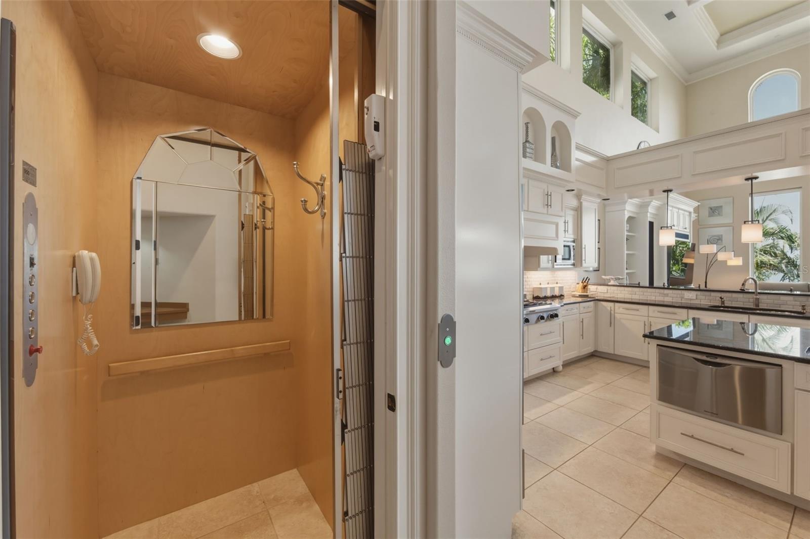 7851 9TH AVENUE S, St Petersburg, FL 33707