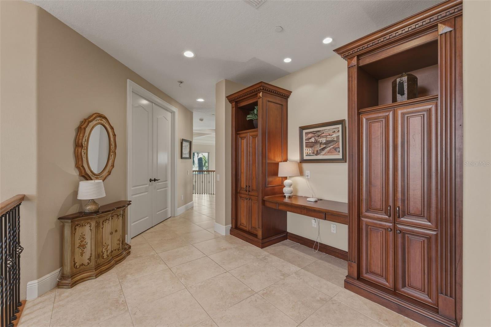 7851 9TH AVENUE S, St Petersburg, FL 33707