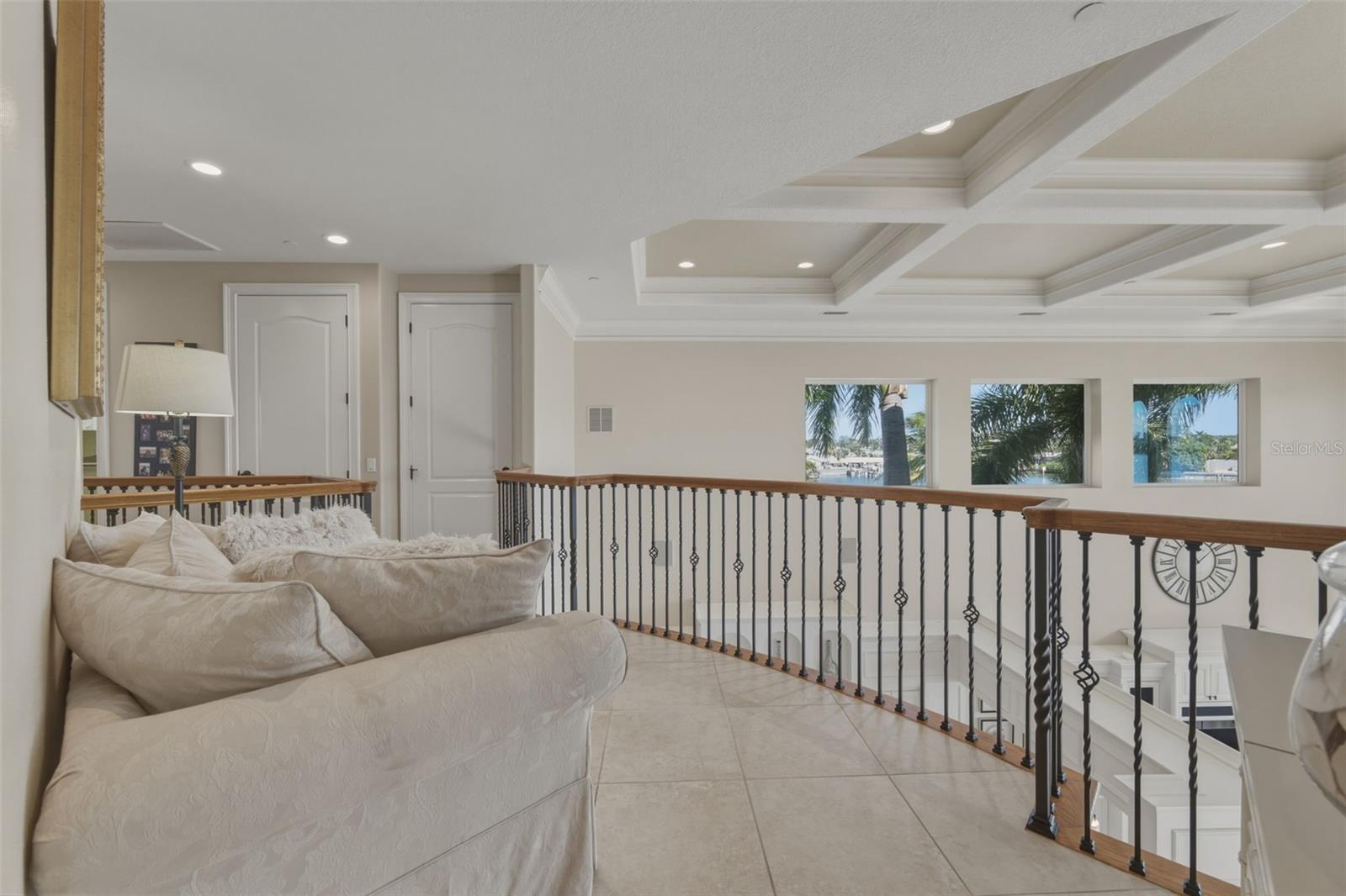 7851 9TH AVENUE S, St Petersburg, FL 33707