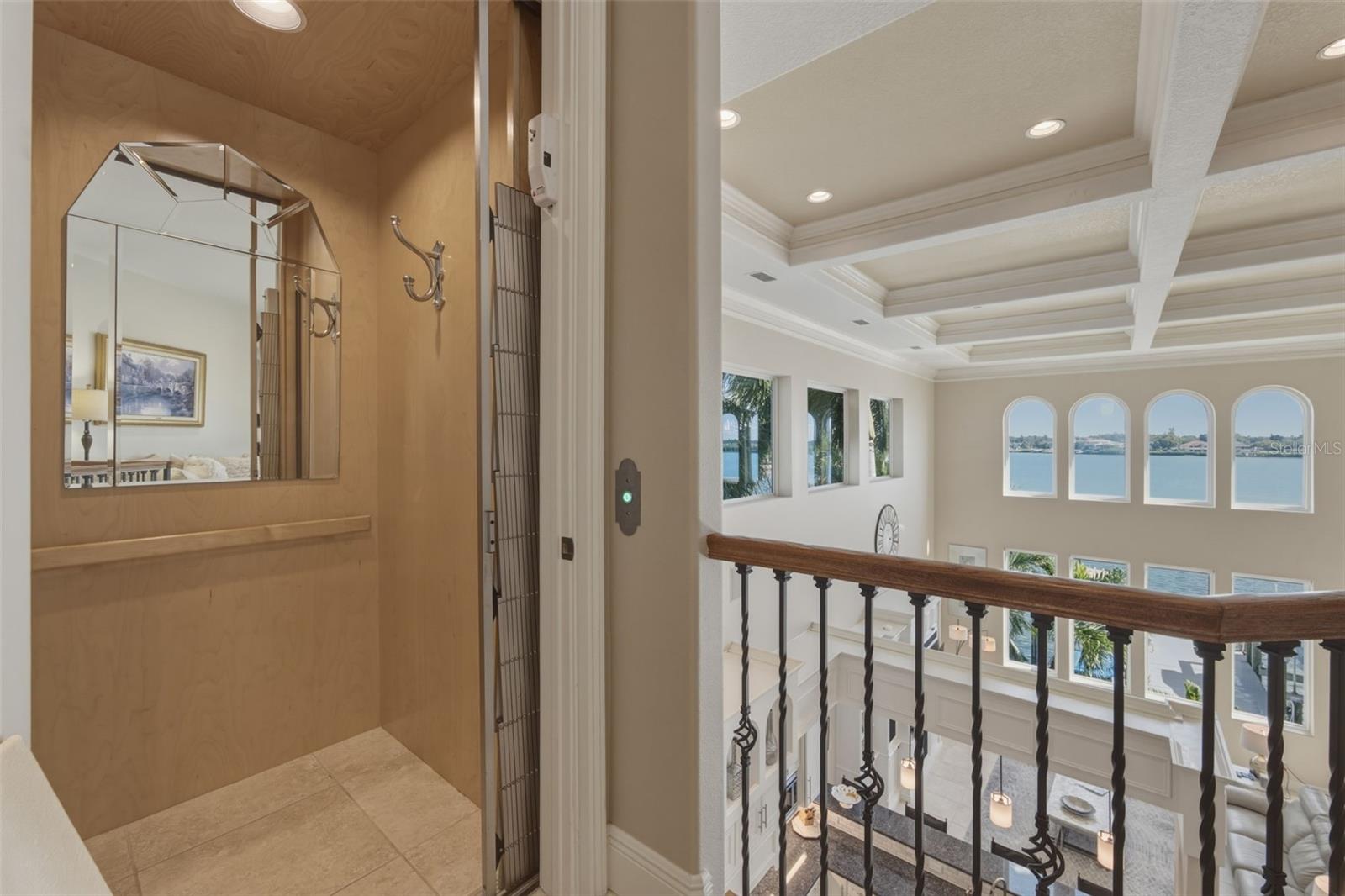 7851 9TH AVENUE S, St Petersburg, FL 33707