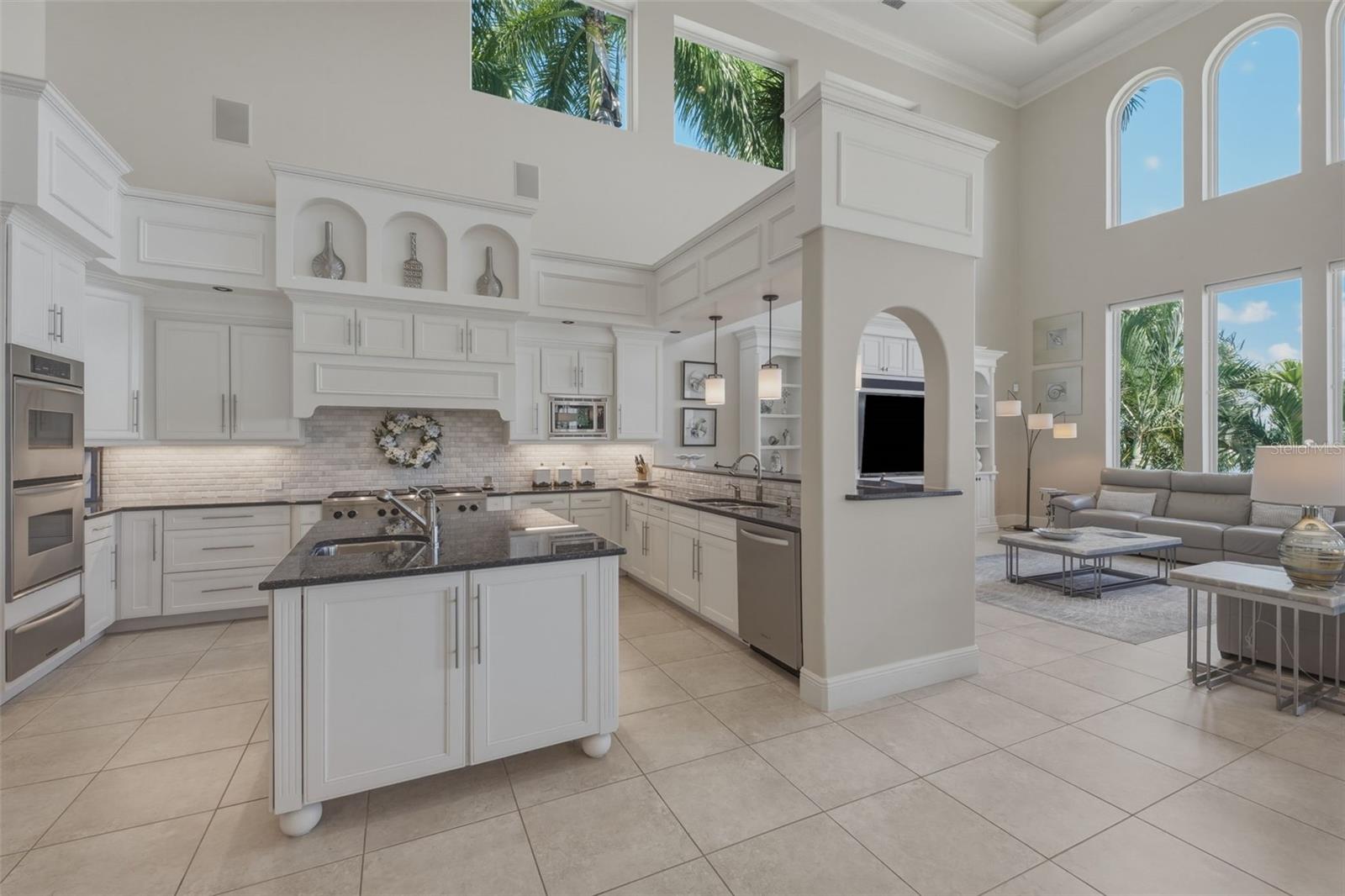 7851 9TH AVENUE S, St Petersburg, FL 33707