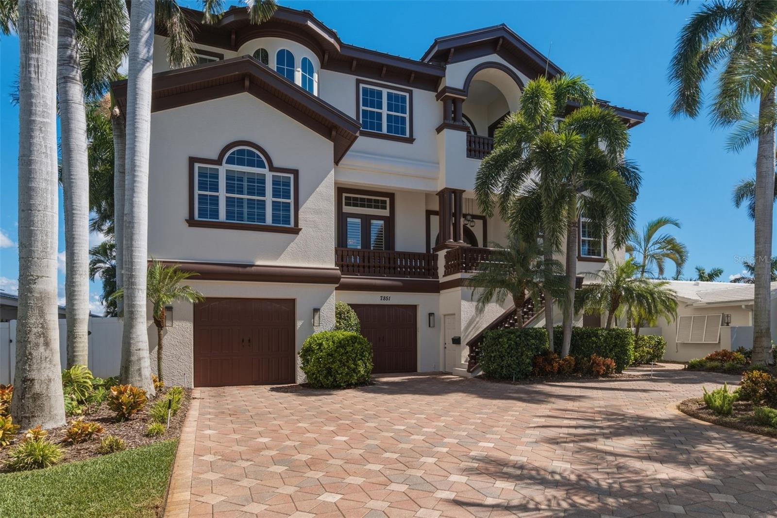7851 9TH AVENUE S, St Petersburg, FL 33707