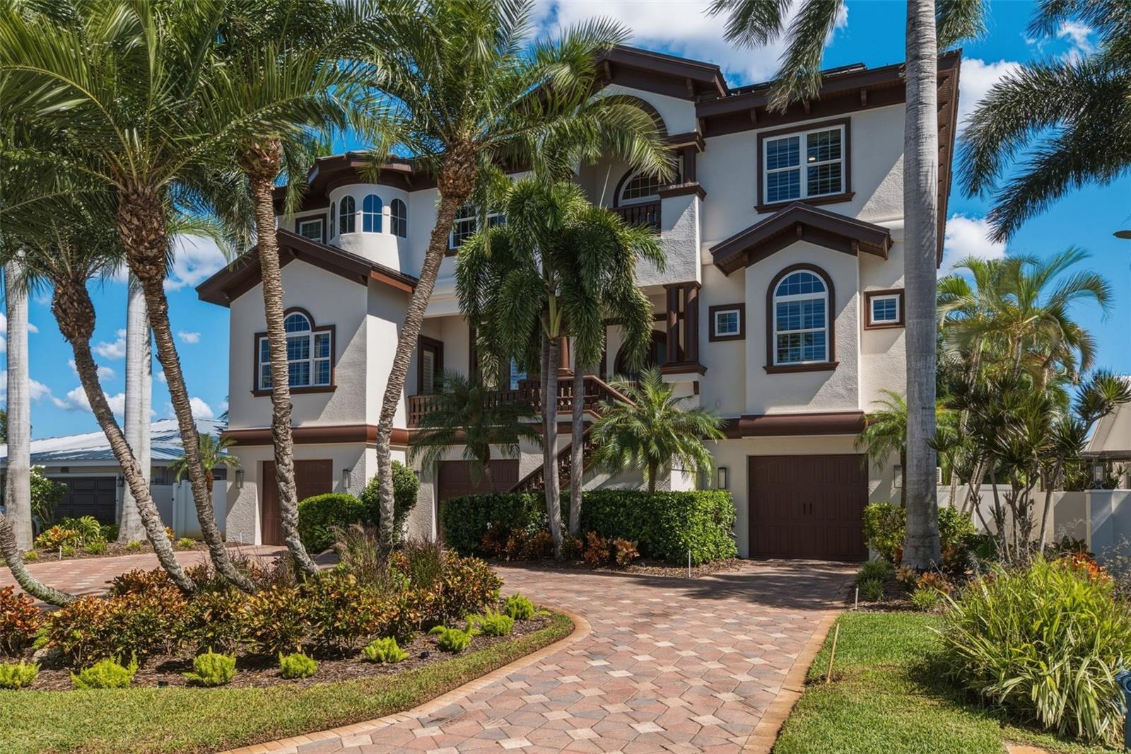 7851 9TH AVENUE S, St Petersburg, FL 33707